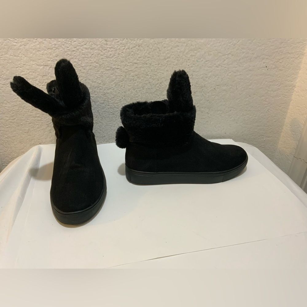 𝅺BRASH Faux Fur Bunny Ear Flat Ankle Booties Black